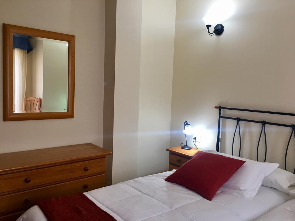 Apartamentos Edalmar Frontera Eksteriør bilde